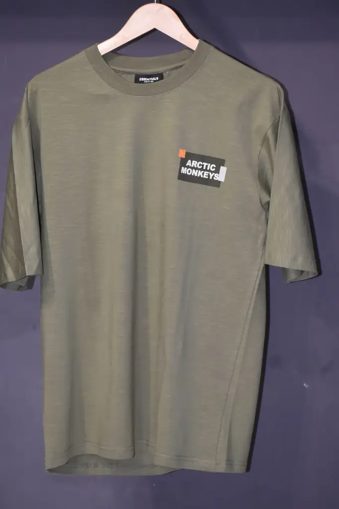 ESSENTIALS PREMIUM T-SHIRT