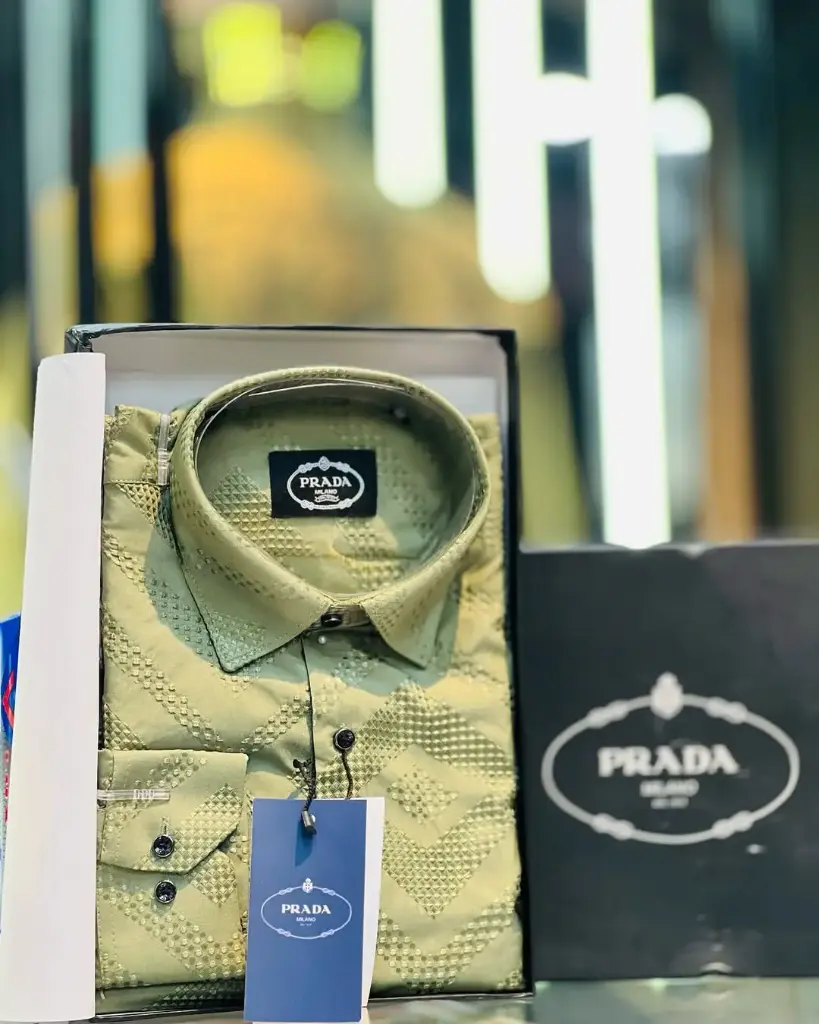 PRADA PREMIUM SHIRT