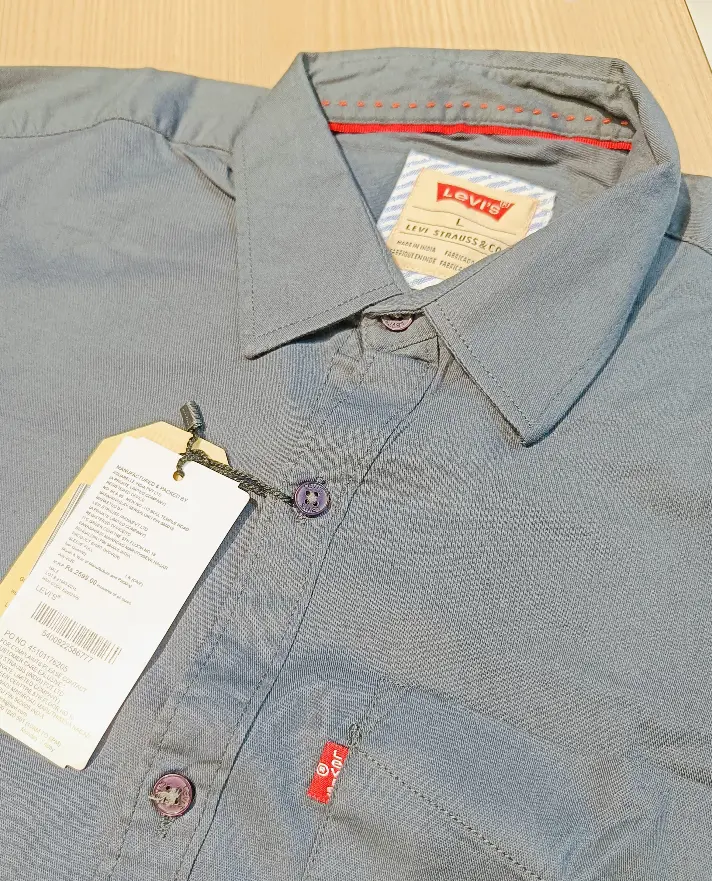 LEVI'S SHIRT